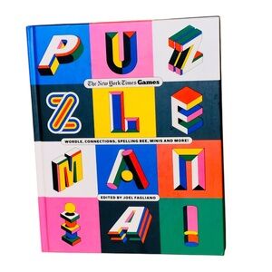 The New York Times Games World, Connections, Spelling Bee, Minis and More Book